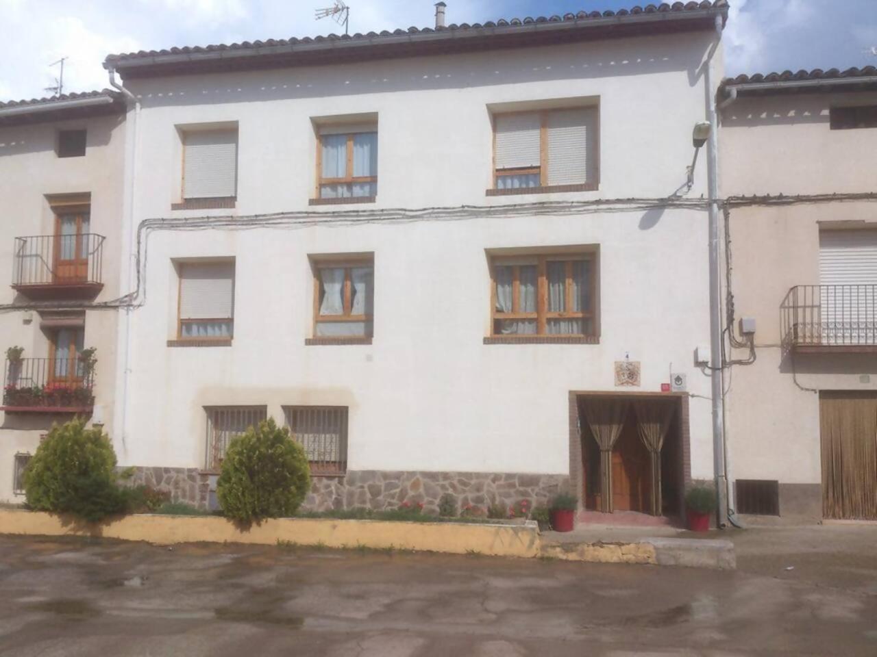 Casa Rural Apartamento Sol Ideal Para Familias Munébrega Kültér fotó