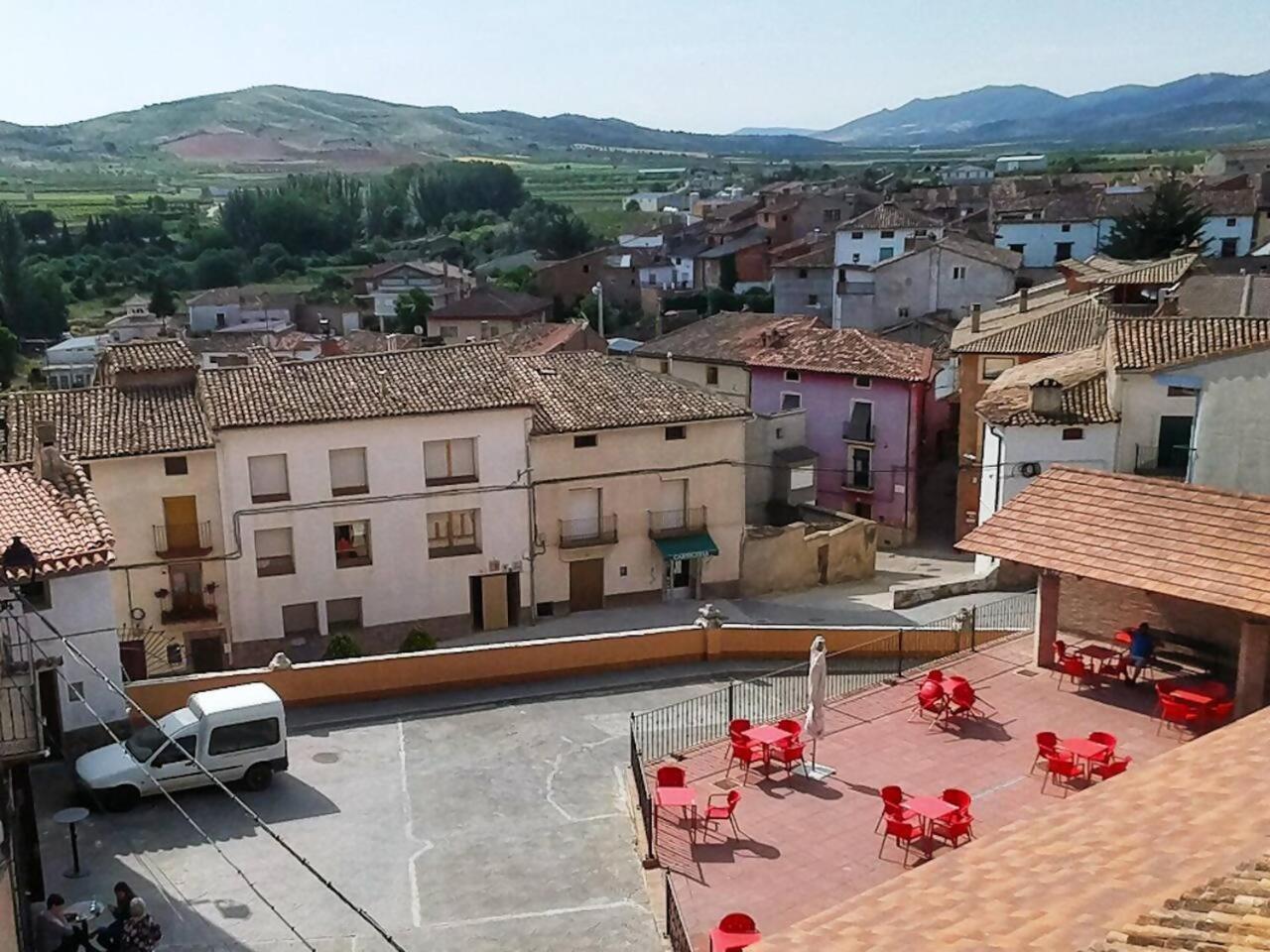 Casa Rural Apartamento Sol Ideal Para Familias Munébrega Kültér fotó