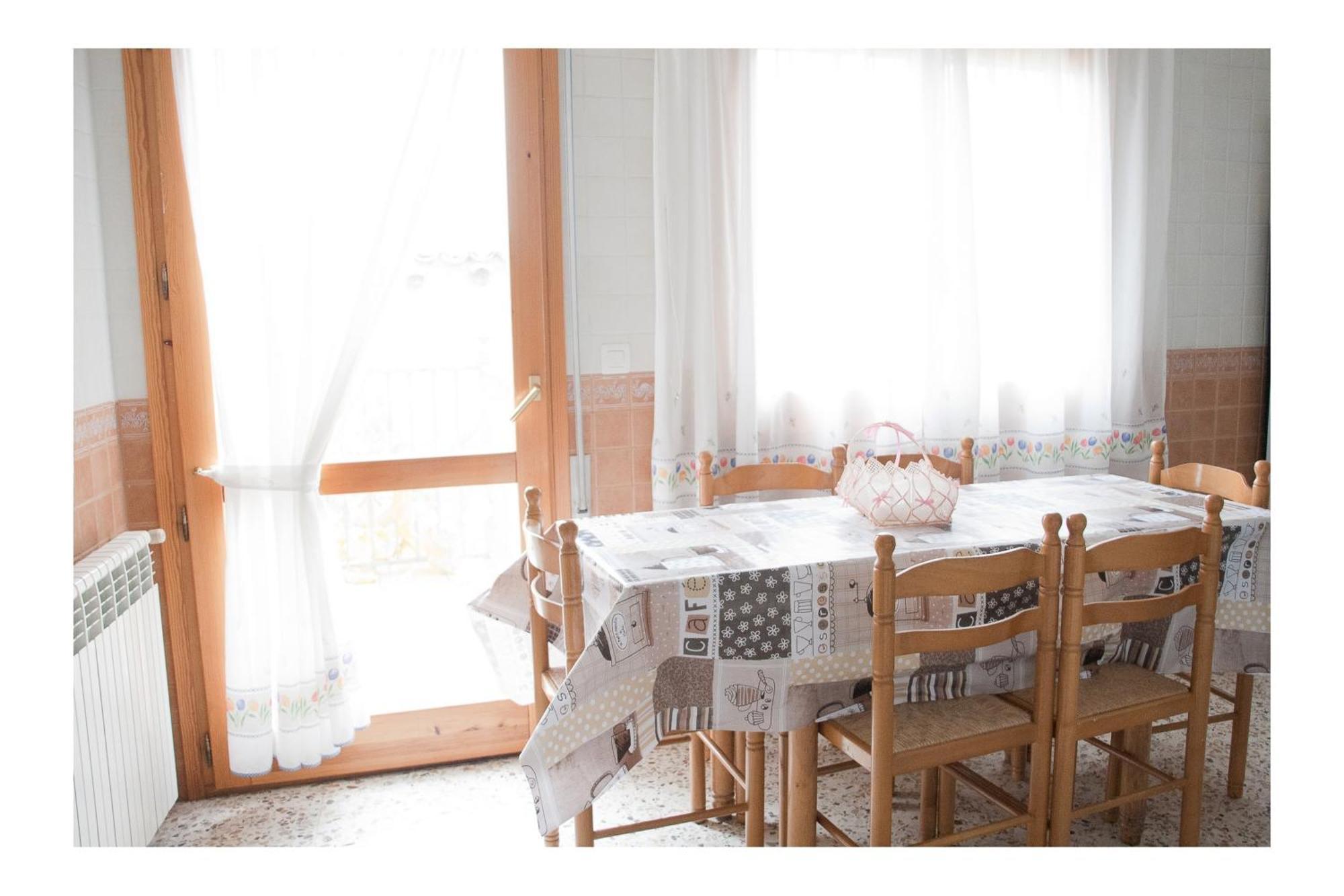 Casa Rural Apartamento Sol Ideal Para Familias Munébrega Kültér fotó